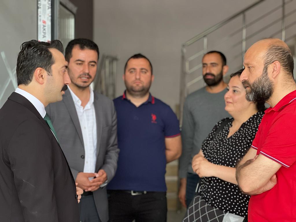 Kaymakamımız Sayın Muhammed Fatih Günlü Sayın Osman Bilden ile Bilgi Evi’nde İncelemelerde Bulundu
