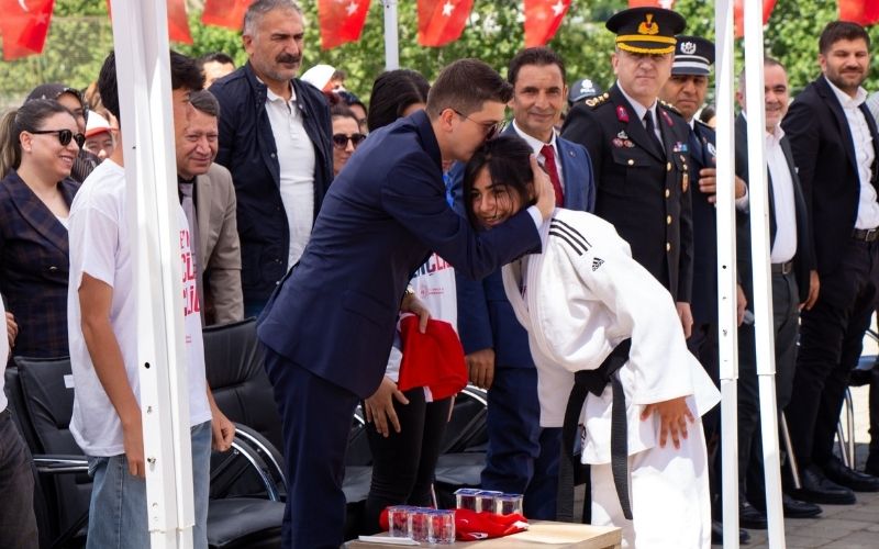 19 Mayıs Atatürk’ü Anma, Gençlik ve Spor Bayramı İlçemizde Coşkuyla Kutlandı